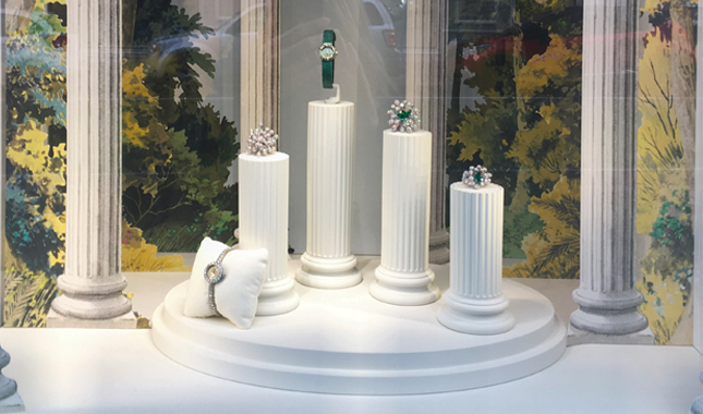 displays stèles joaillerie